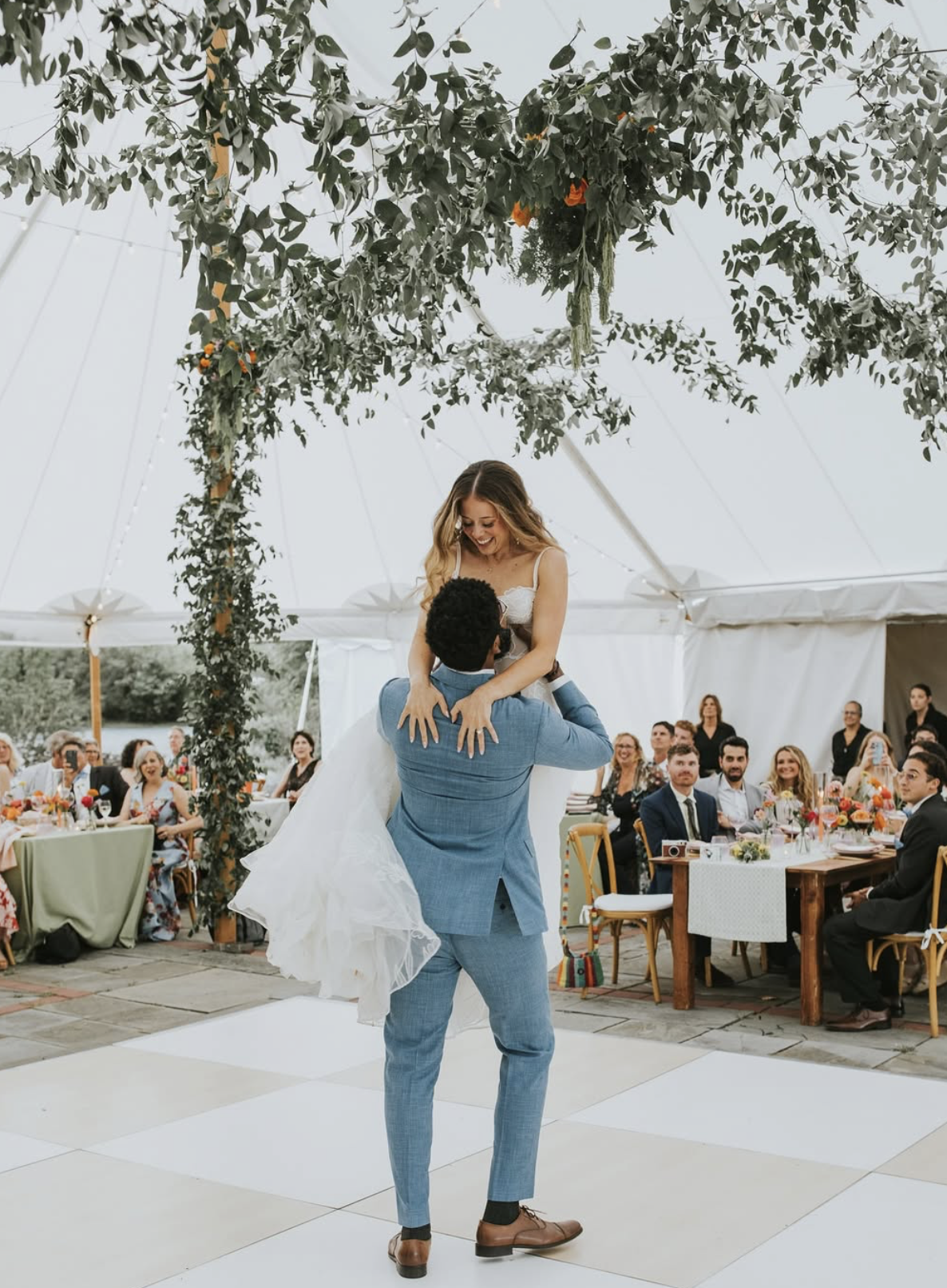 First dance under the greenery
